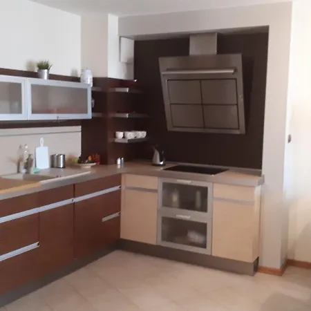 Tripstay Lucka Wiev Apartman